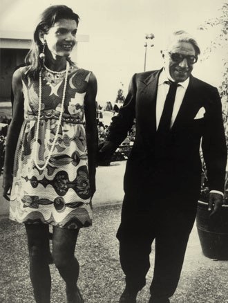 jackie kennedy onassis wedding dress. Jackie Kennedy Onassis, in a