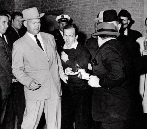 lee-harvey-oswald-shot-by-jack-ruby-in-the-basement-of-the-dallas-police-department-sunday-november-24-1963-2-days-after-the-kennedy-assassination.jpg?w=468&h=411