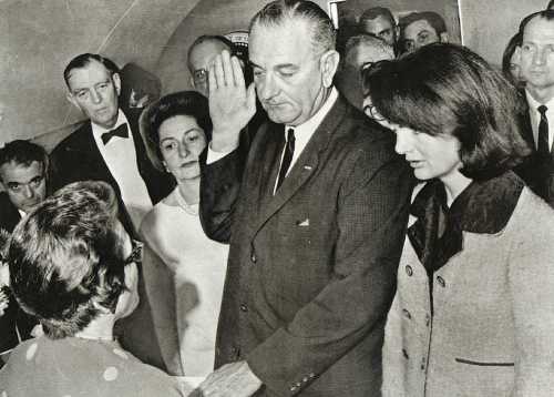 jackie kennedy bloody clothes. LBJ swearing in, with Jackie